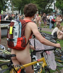 More On Yer Bike! 5891af678c5ca.jpg