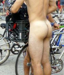 More On Yer Bike! 5891af7b4c38e.jpg