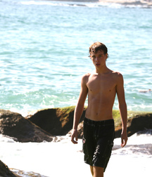 Mostly Shirtless 58945c06dafab.jpg
