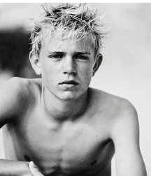 Shirtless Boys in Black and White 58a312c3d3ee2.jpg