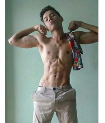 You Don't Need a Shirt Indoors 58a319c2eadcc.jpg