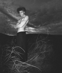 Artistic in Black and White 58b298343f3b3.jpg