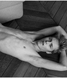 Artistic in Black and White 58b29836c709a.jpg