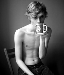 Artistic in Black and White 58b2983b9dd4a.jpg