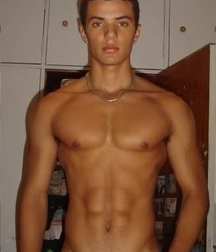 What a Chest... 58b41da7cab30.jpg