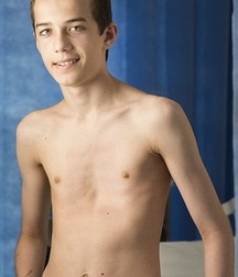 Top or No Top 58bad4aa00ad5.jpg