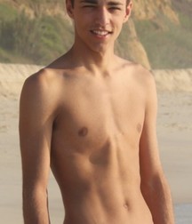 Mostly Shirtless Mix 58d645ef4000b.jpg
