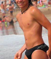 Keep Those Chests On Display, Boys 58e0e4334bd72.jpg