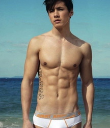 Keep Those Chests On Display, Boys 58e0e4969e27f.jpg