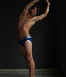 No Shirts! 58ed1e98b7076.jpg