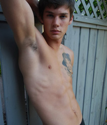 Better Without a Shirt 58f0a0feae72f.jpg