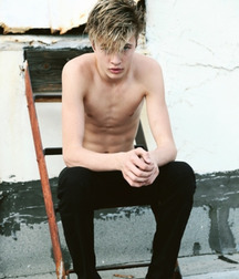Better Without a Shirt 58f0a1098d77d.jpg