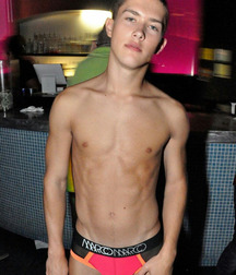 Better Without a Shirt 58f0a11b01308.jpg