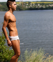 Better Without a Shirt 58f0a123d0a6a.jpg