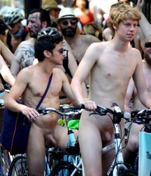 Bikes and Their Owners  58f7495e11308.jpg