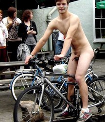 Bikes and Their Owners  58f7496569c09.jpg