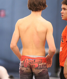 Beautiful When Shirtless 5903045c87f71.jpg