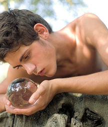 Shirtless Artistic Beauty 5910423eb654e.jpg