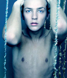 Shirtless Artistic Beauty 591042646d99b.jpg