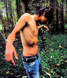Without a Shirt 591308c4e34c9.jpg