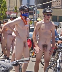 Friends Together 59169f4e9569e.jpg