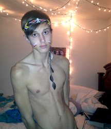 I'm Certainly Not Wearing My Shirt! 5918547ea1f80.jpg