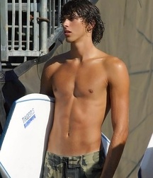 I'm Certainly Not Wearing My Shirt! 591854a00ba0c.jpg