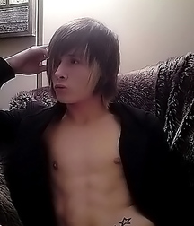 I'm Certainly Not Wearing My Shirt! 591854a344cd1.jpg