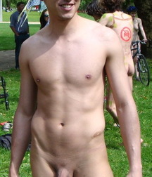 Public Nudity 591c67707a27f.jpg