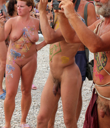 Public Nudity 591c677bd2f58.jpg