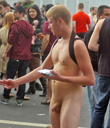 Public Nudity 591c6784a81cd.jpg