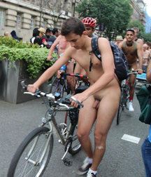 Public Nudity 591c6789d4ac7.jpg