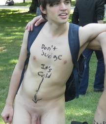 Public Nudity 591c67b01ede2.jpg