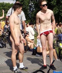 Public Nudity 591c67b78fec3.jpg