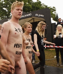 Public Nudity 591c67c59465c.jpg