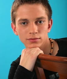More Stunning Faces 591eb4b92dadd.jpg