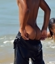 Still More Bottoms 592724dea8fd1.jpg