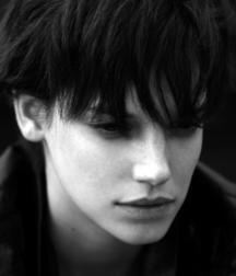 Beauty Without Colour 593d0e859adb4.jpg