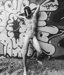 Beauty Without Colour 593d0e91ddb73.jpg