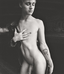 Beauty Without Colour 593d0e9d7f607.jpg