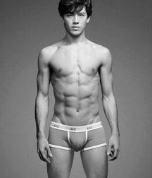 Beauty Without Colour 593d0e9f79ed4.jpg