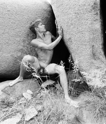 Beauty Without Colour 593d0eb0ddac3.jpg