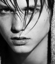 Beauty Without Colour 593d0ebe794bf.jpg