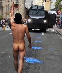 Public Nudity 594171adb1287.jpg