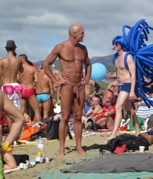 Public Nudity 594171bcb3c35.jpg