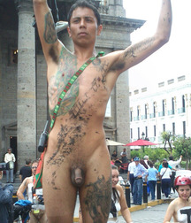 Public Nudity 594171c958ad0.jpg