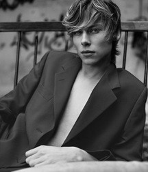Beautiful Black and White 5943f78d6bb76.jpg