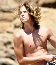 Completely Shirtless Outdoors 595232602a7fd.jpg