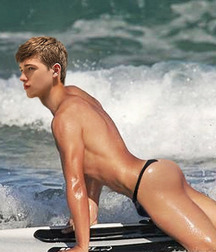 Completely Shirtless Outdoors 5952327055a4b.jpg