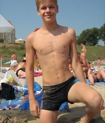 Completely Shirtless Outdoors 5952328935d3d.jpg